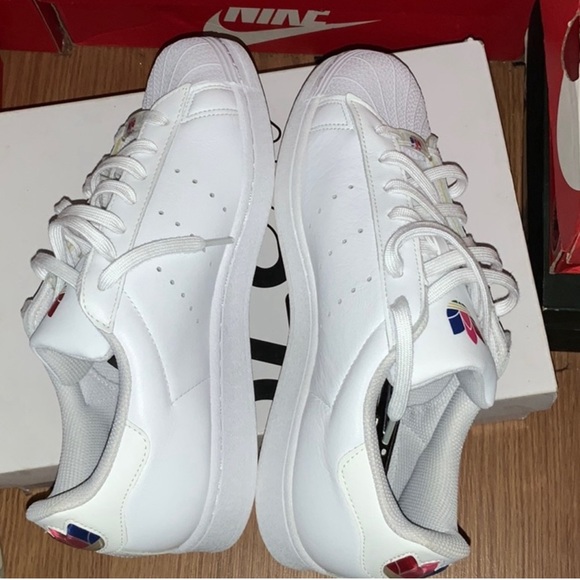 Adidas Originals Superstar Pure Cloud White Pride - Picture 6 of 8